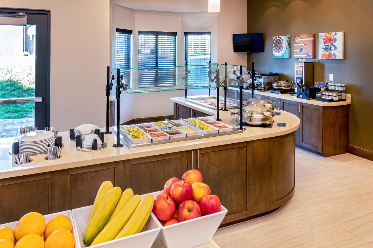 Staybridge Suites Charlottesville Airport By Ihg Extérieur photo
