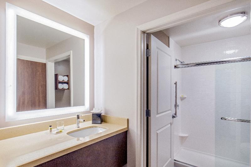 Staybridge Suites Charlottesville Airport By Ihg Extérieur photo